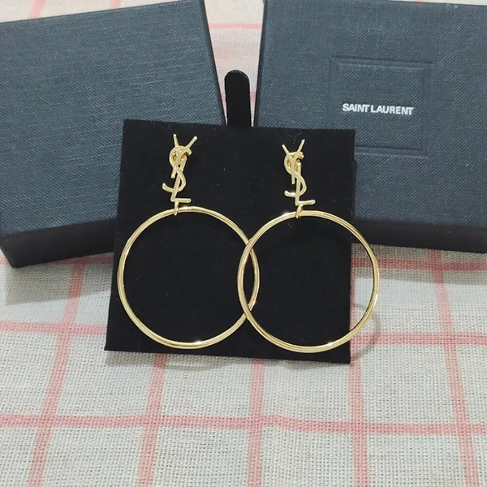 Saint Laurent Round Earring - Picture 1 of 6